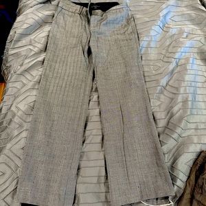 Banana republic size 0 pants. Needs hemming